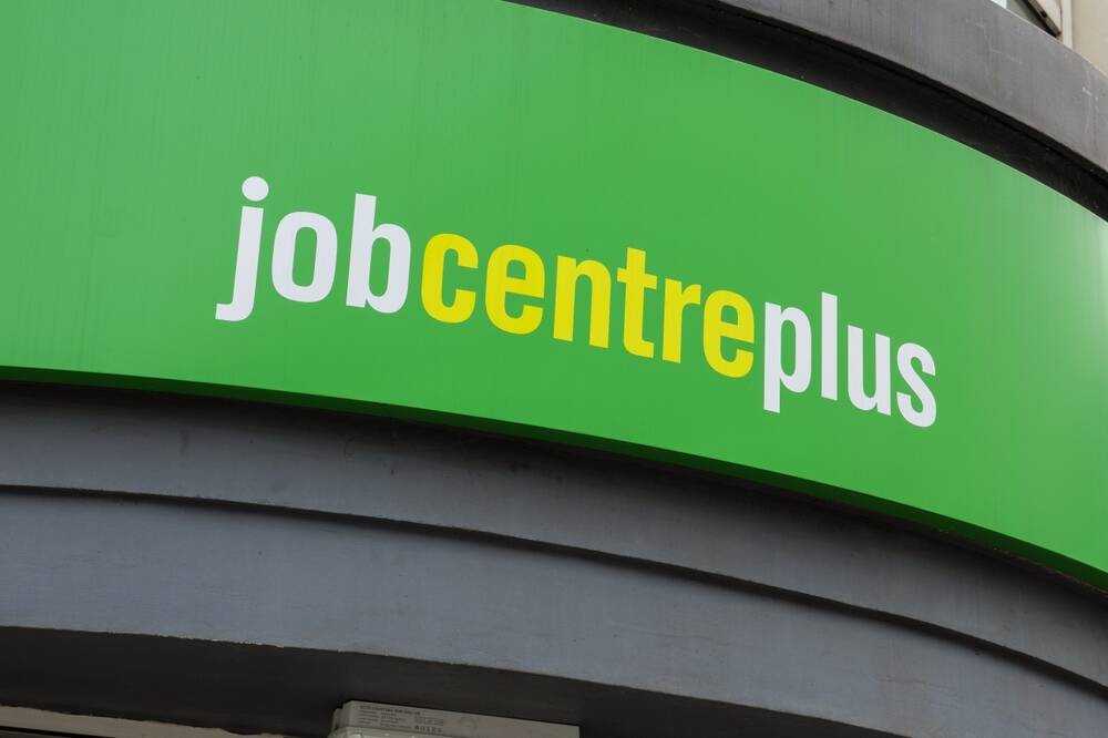 london,,uk, ,april,26,,2025:,jobcentreplus,job,centre,sign