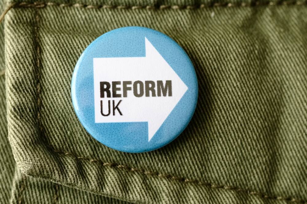 vote,reform,uk,political,party,headed,by,politician,nigel,farage