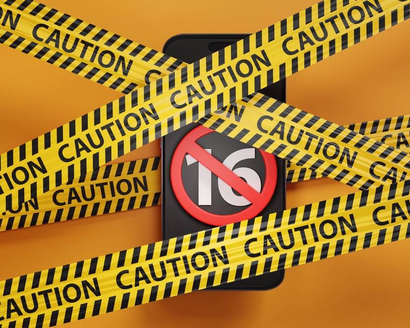 mobile,phone,showing,the,number,16,and,a,red,forbidden